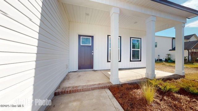 317 Starky Drive, Richlands, NC 28574