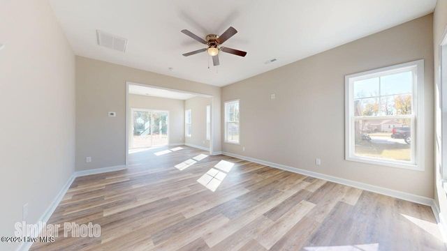 317 Starky Drive, Richlands, NC 28574