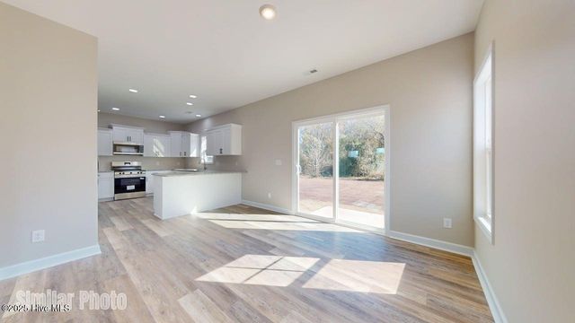 317 Starky Drive, Richlands, NC 28574