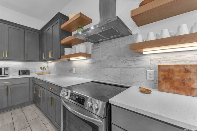 2488 Waterfront Park, Canyon Lake, TX 78133