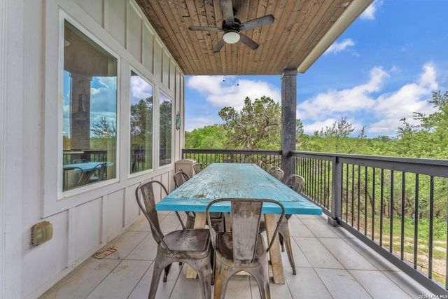 2488 Waterfront Park, Canyon Lake, TX 78133