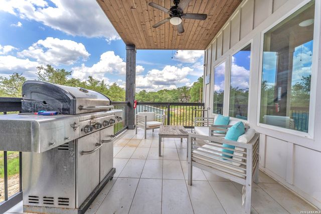 2488 Waterfront Park, Canyon Lake, TX 78133