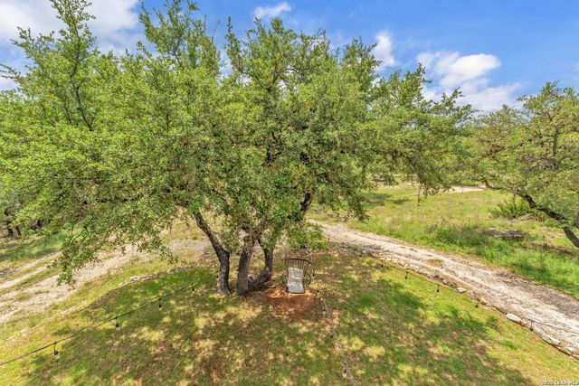 2488 Waterfront Park, Canyon Lake, TX 78133