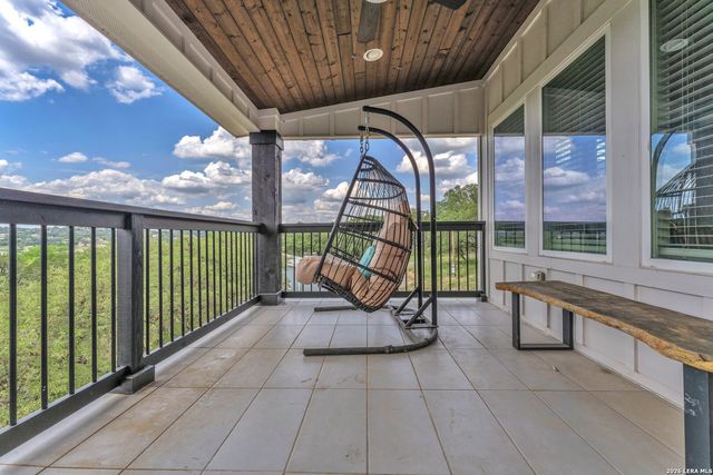 2488 Waterfront Park, Canyon Lake, TX 78133