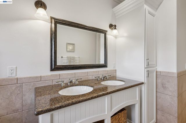 12755 Santa Teresa, San Martin, CA 95046