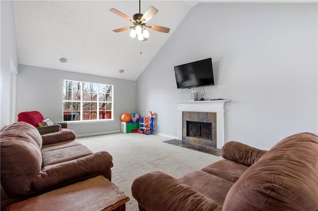 4710 Wheeler Creek Drive, Hoschton, GA 30548