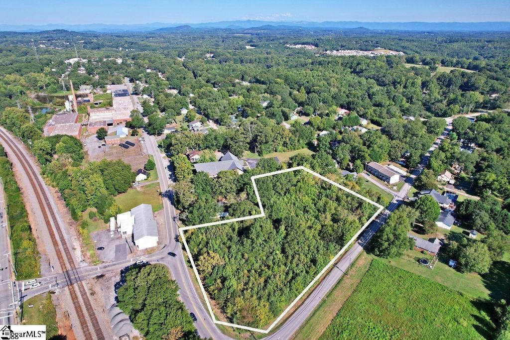 00 NW Hagood And Powell Street, Easley, SC 29640