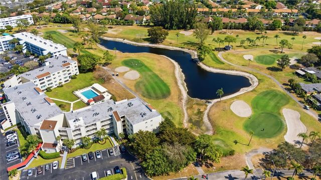 6768 10th Avenue 115, Lake Worth, FL 33467