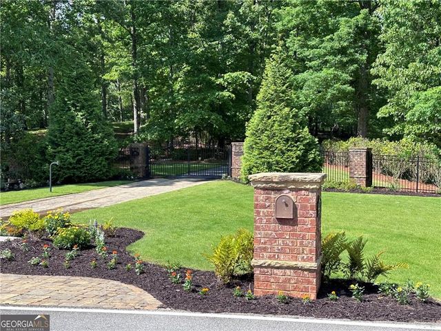 6678 Gaines Ferry Road, Flowery Branch, GA 30542