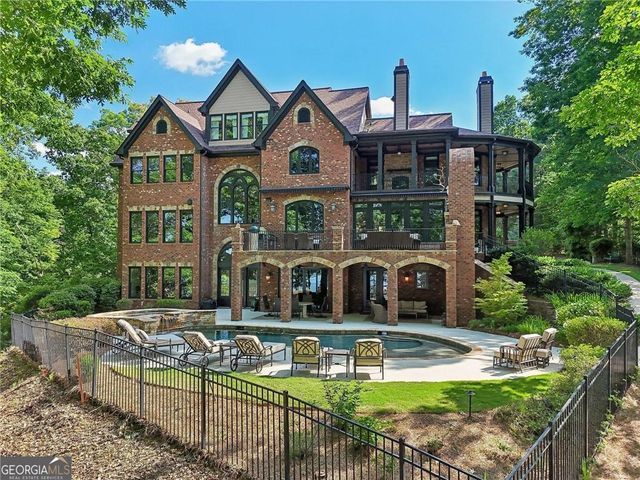 6678 Gaines Ferry Road, Flowery Branch, GA 30542