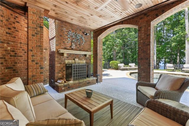 6678 Gaines Ferry Road, Flowery Branch, GA 30542