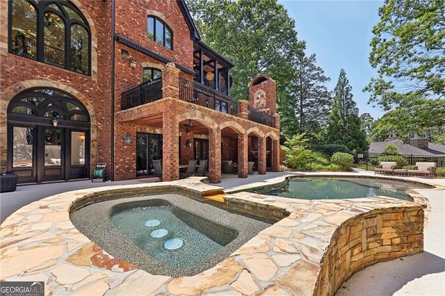 6678 Gaines Ferry Road, Flowery Branch, GA 30542