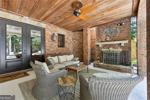 6678 Gaines Ferry Road, Flowery Branch, GA 30542