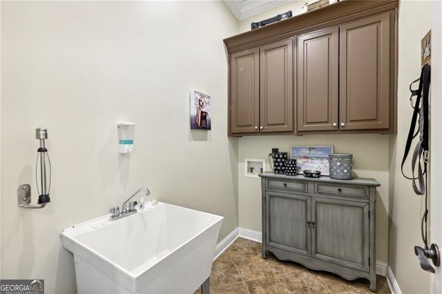 6678 Gaines Ferry Road, Flowery Branch, GA 30542