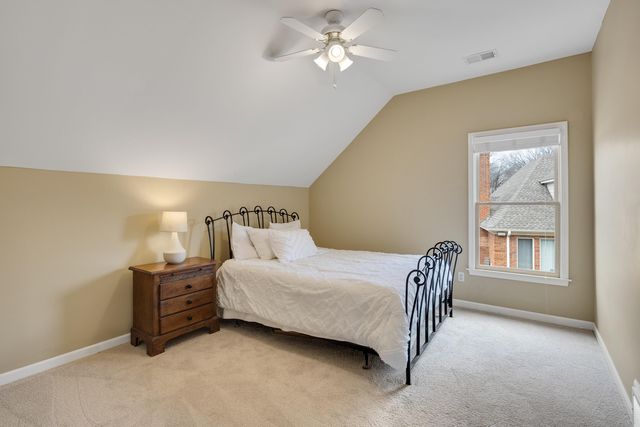 3406 S BIG WOODS CV, Collierville, TN 38017