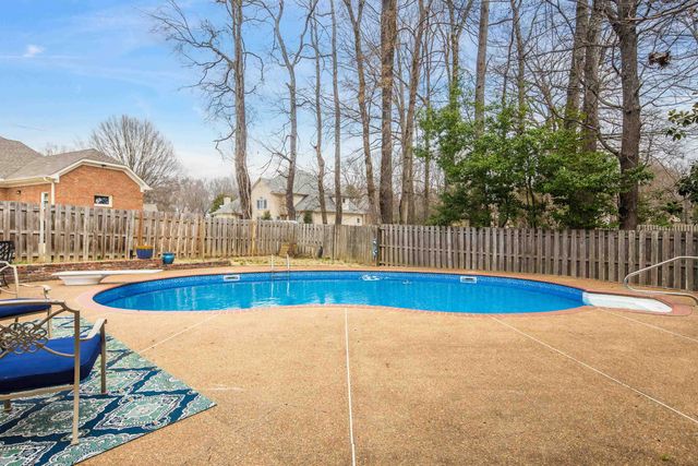 3406 S BIG WOODS CV, Collierville, TN 38017