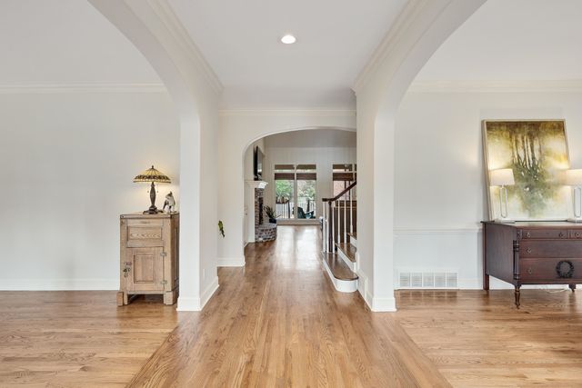 3406 S BIG WOODS CV, Collierville, TN 38017