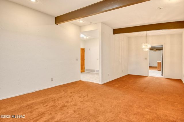 8700 E Placita Playa Avenue, Tucson, AZ 85715