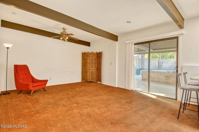 8700 E Placita Playa Avenue, Tucson, AZ 85715