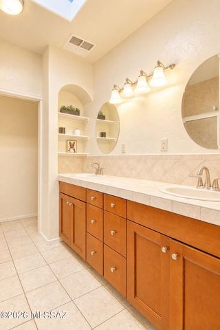 8700 E Placita Playa Avenue, Tucson, AZ 85715