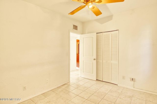 8700 E Placita Playa Avenue, Tucson, AZ 85715