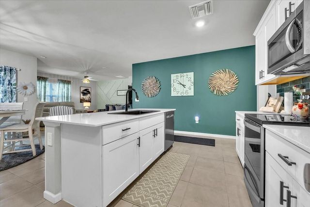 25157 ALCAZAR, Punta Gorda, FL 33955