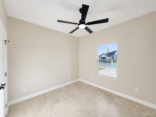 304 N Buena Vista Street, Penitas, TX 78576