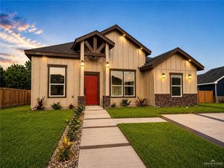 304 N Buena Vista Street, Penitas, TX 78576