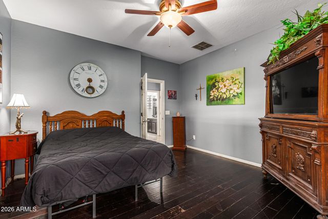 8606 W MORTEN Avenue, Glendale, AZ 85305