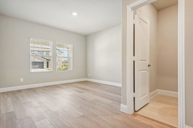 412 Stagg Street, Mckinney, TX 75069