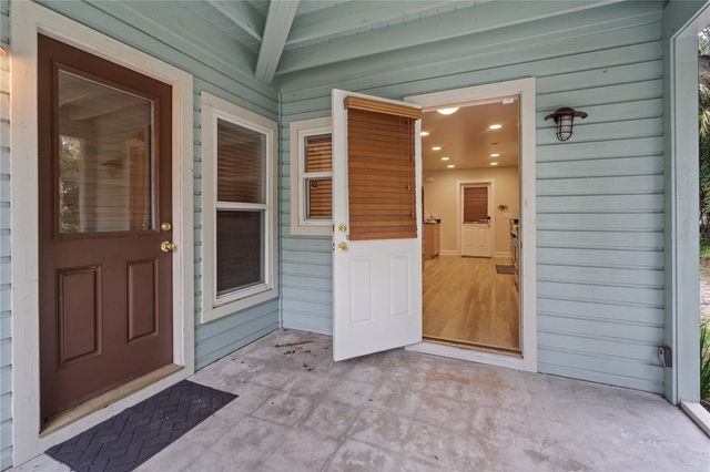 1017 NE 3RD AVENUE, Gainesville, FL 32601