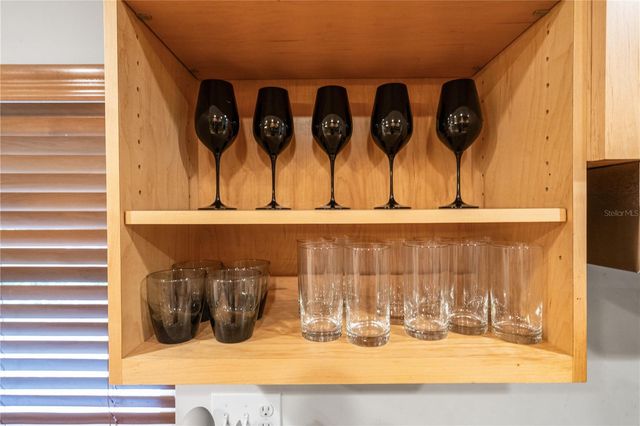 1017 NE 3RD AVENUE, Gainesville, FL 32601