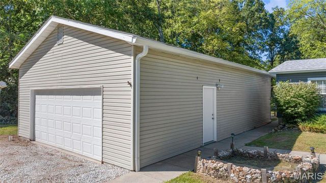 757 Birkhead Road, Winfield, MO 63389