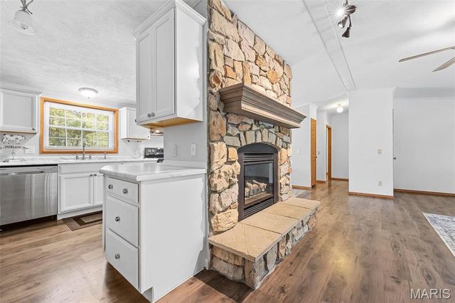 757 Birkhead Road, Winfield, MO 63389