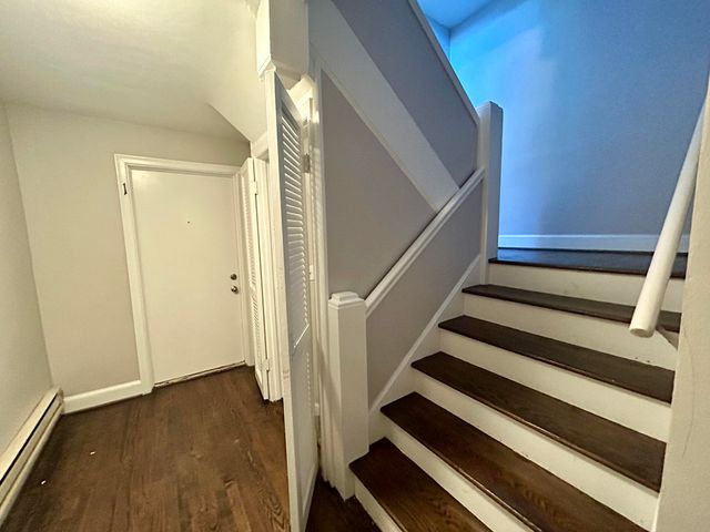 2703 Broad ST, Roanoke, VA 24012