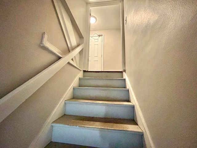 2703 Broad ST, Roanoke, VA 24012