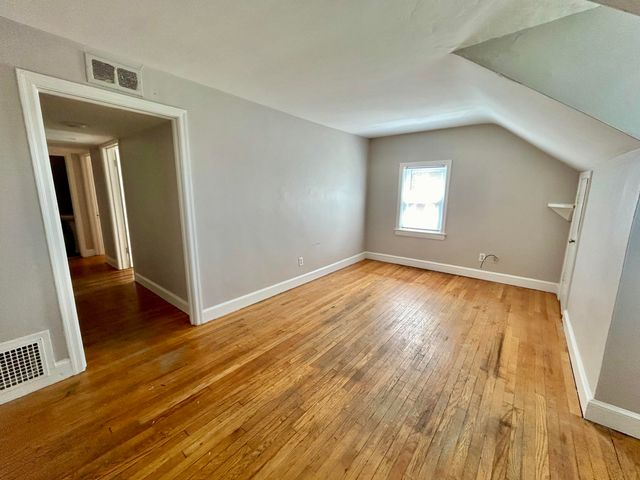 2703 Broad ST, Roanoke, VA 24012