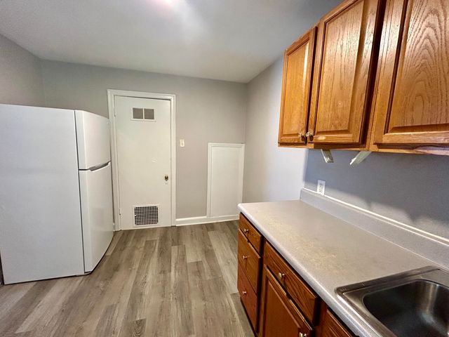 2703 Broad ST, Roanoke, VA 24012