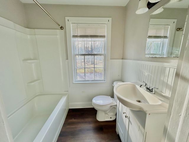 2703 Broad ST, Roanoke, VA 24012