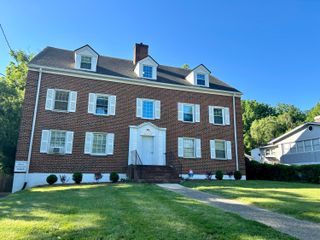 2703 Broad ST, Roanoke, VA 24012