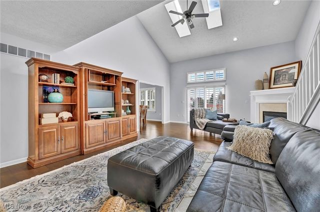 1464 Winged Foot Drive, Brunswick, OH 44212