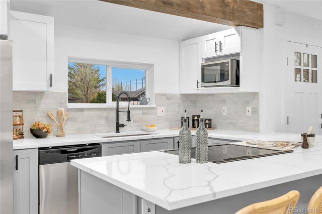 8573 Dover Circle, Arvada, CO 80005