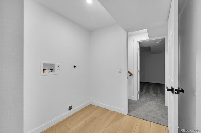 8573 Dover Circle, Arvada, CO 80005