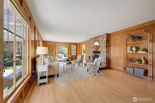 1635 Madison, Port Townsend, WA 98368
