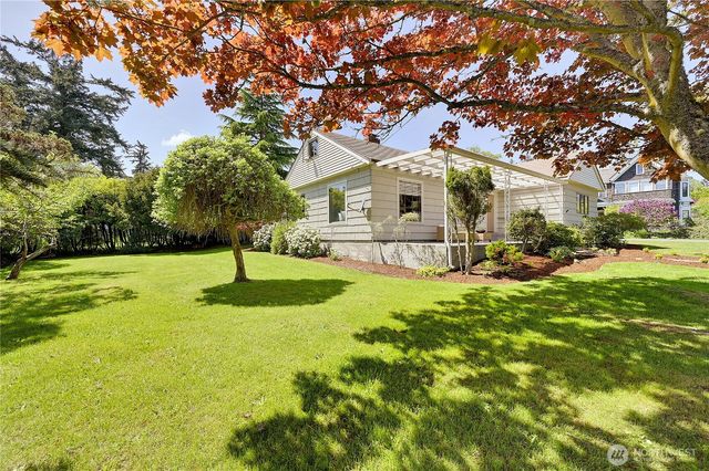 1635 Madison, Port Townsend, WA 98368