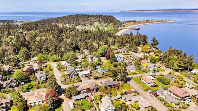 1635 Madison, Port Townsend, WA 98368