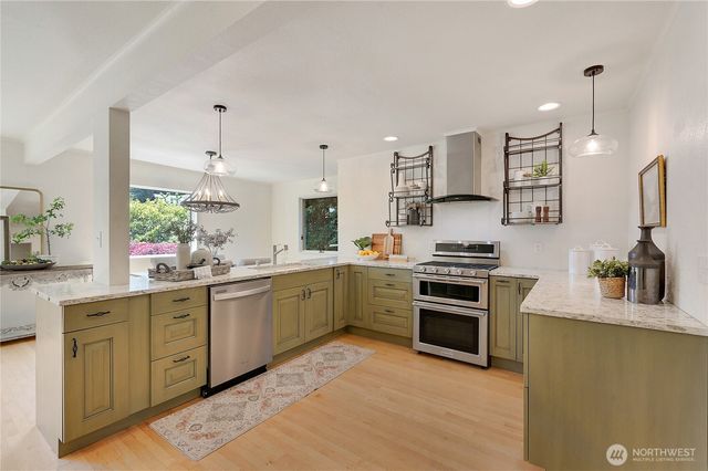 1635 Madison, Port Townsend, WA 98368