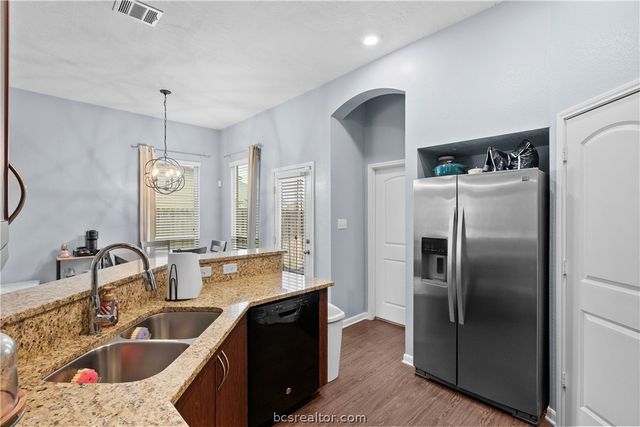 2054 Positano Loop, Bryan, TX 77808