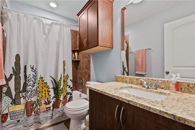 2054 Positano Loop, Bryan, TX 77808