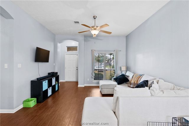 2054 Positano Loop, Bryan, TX 77808